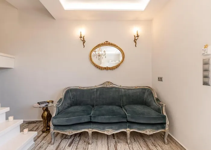 Petite Apartment Agkidia