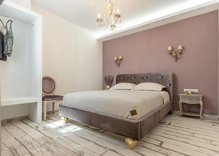 Petite Αγγίδια