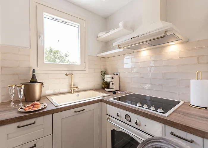 Διαμέρισμα Petite *